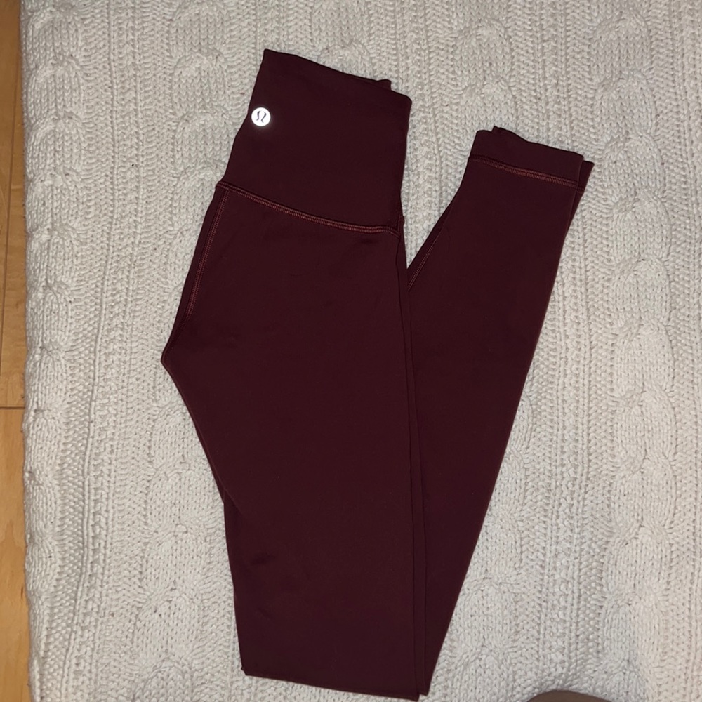 LULULEMON LEGGINGS! 🔥🔥 brand new maroon leggings